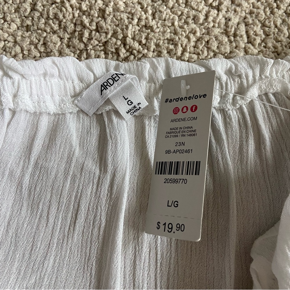 🔸 Ardene 🔸 white off the shoulder top - Picture 3 of 6